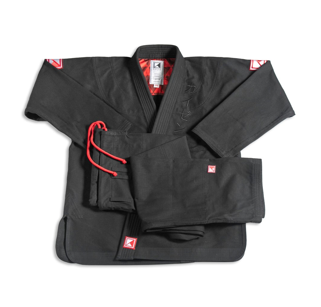 CLASSIC KIMONO - BLACK W/ RED